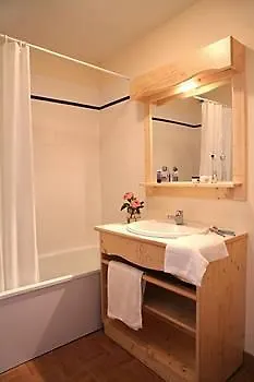 Résidence Néméa Les Chalets Des Cîmes Fontcouverte-la-Toussuire Appart hôtel